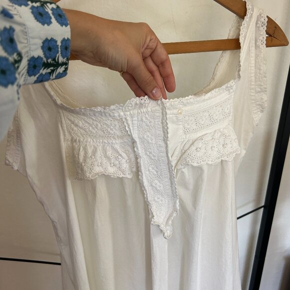 Elegant White Midi Dress - Picture 2 of 5